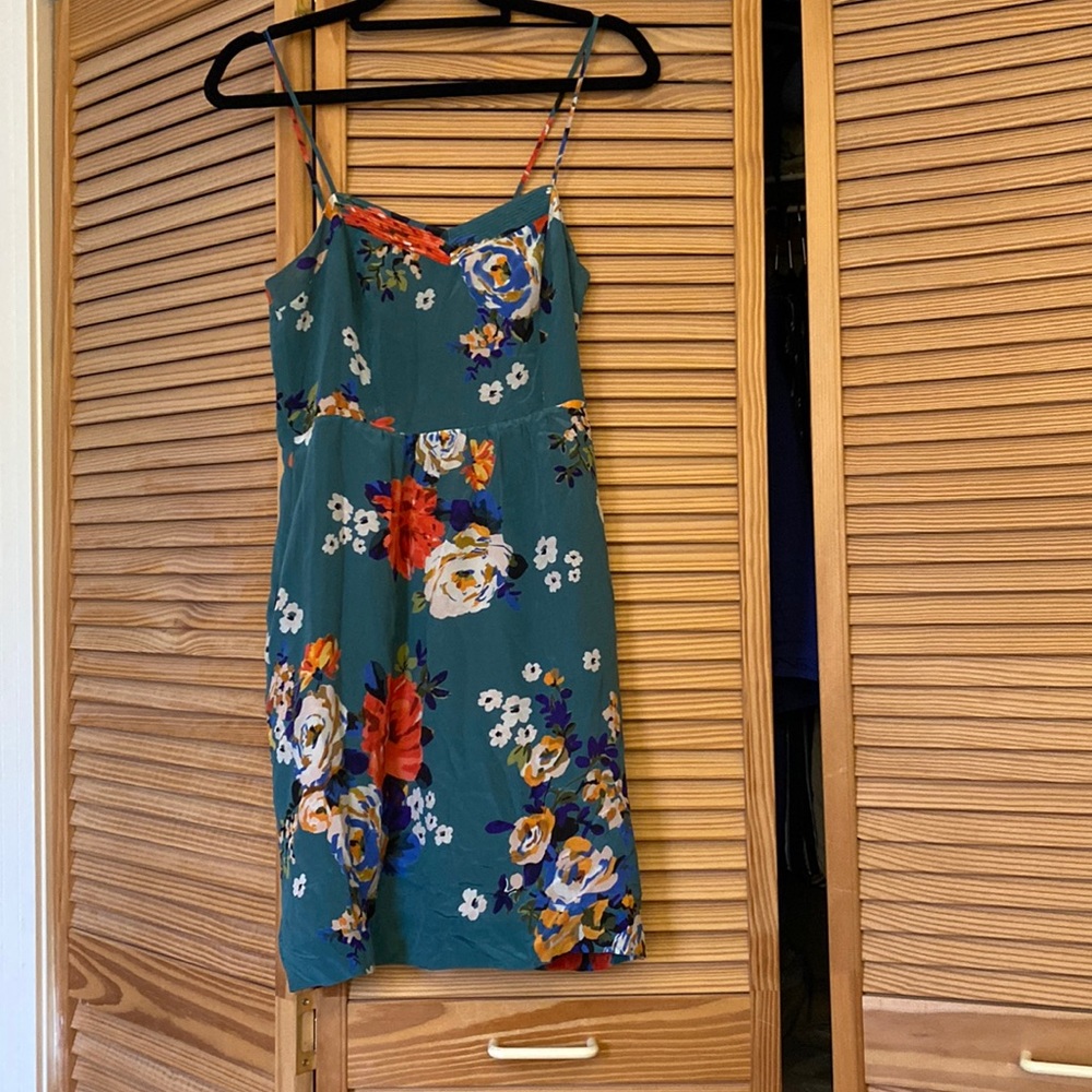 Anthropologie size 4 silk dress